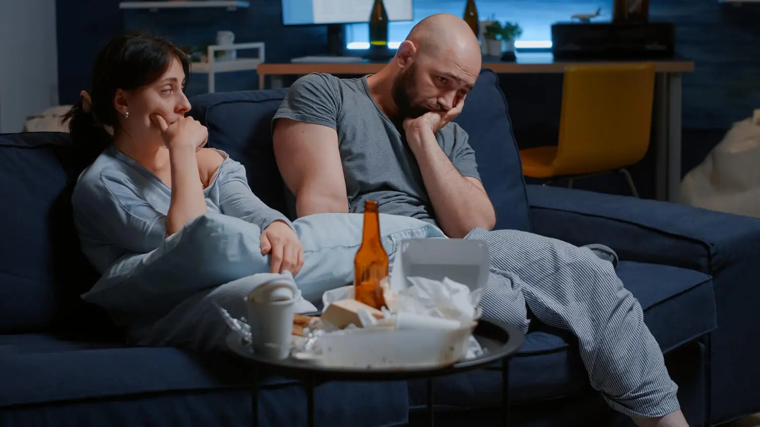 BESLENME VE UYKU SORUNLARI ARASINDA İLİŞKİ VAR MI? 2 alkol bağımlısı